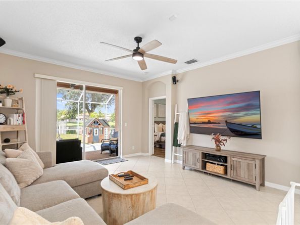 3744 Pebblebrook Mnr, Coconut Creek FL 33073