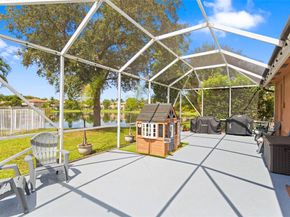 3744 Pebblebrook Mnr, Coconut Creek FL 33073
