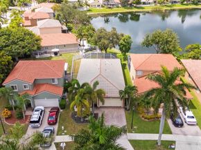 3744 Pebblebrook Mnr, Coconut Creek FL 33073