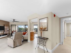 7507 La Paz Boulevard 403, Boca Raton FL 33433
