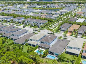 13498 Artisan Circle, Palm Beach Gardens FL 33418