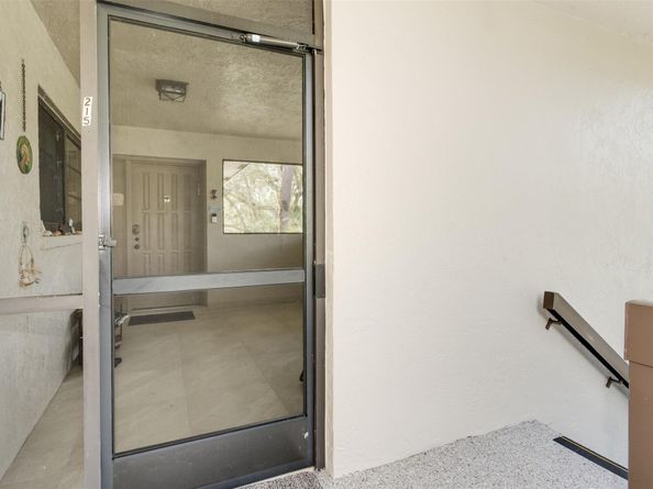 7675 NW 79th Ave 215, Tamarac FL 33321