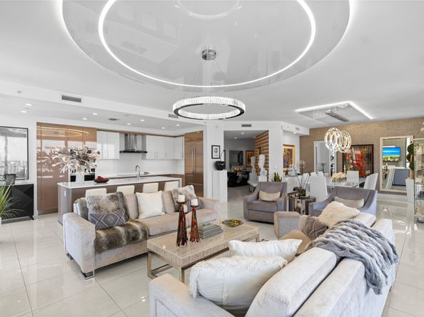 100 E Las Olas Blvd 1901, Fort Lauderdale FL 33301