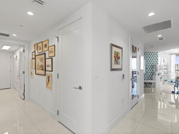100 E Las Olas Blvd 1901, Fort Lauderdale FL 33301