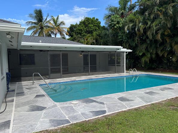 74 Barberton Road, Lake Worth FL 33467