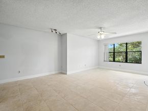 4281 W Mcnab Rd 16, Pompano Beach FL 33069