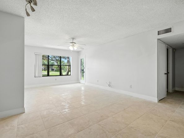 4281 W Mcnab Rd 16, Pompano Beach FL 33069