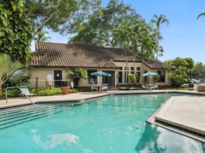 4281 W Mcnab Rd 16, Pompano Beach FL 33069