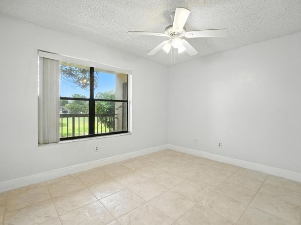 4281 W Mcnab Rd 16, Pompano Beach FL 33069