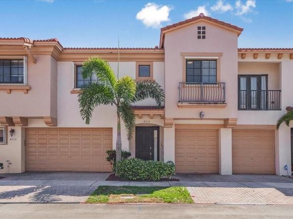 4712 Grand Cypress Cir, Coconut Creek FL 33073