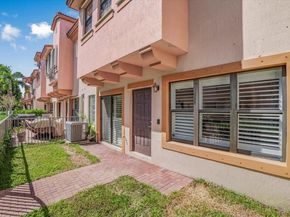 4712 Grand Cypress Cir, Coconut Creek FL 33073