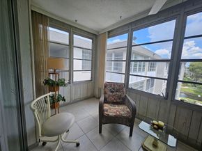 4899 NW 26th Ct 452, Lauderdale Lakes FL 33313