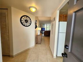 4899 NW 26th Ct 452, Lauderdale Lakes FL 33313