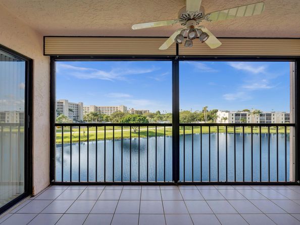 7320 Amberly Lane 406, Delray Beach FL 33446