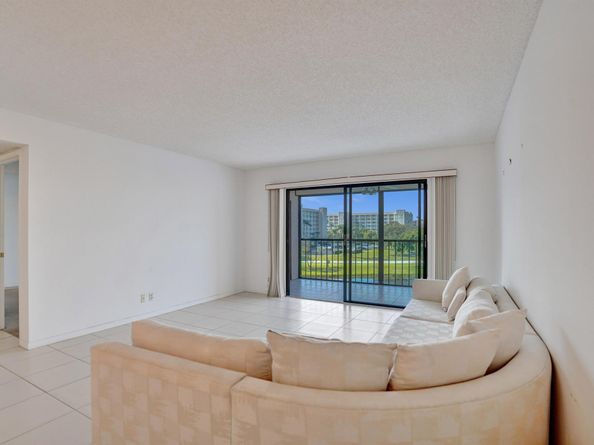 7320 Amberly Lane 406, Delray Beach FL 33446