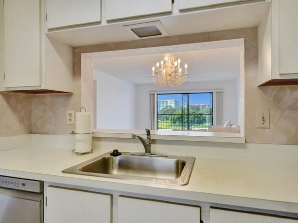 7320 Amberly Lane 406, Delray Beach FL 33446