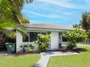1680 NE 34th Lane, Oakland Park FL 33334