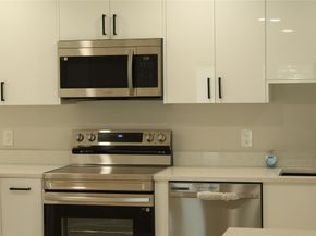 221 SE 10th St, Pompano Beach FL 33060