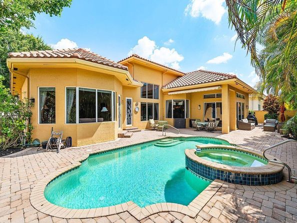 7094 Via Mediterrania, Boca Raton FL 33433