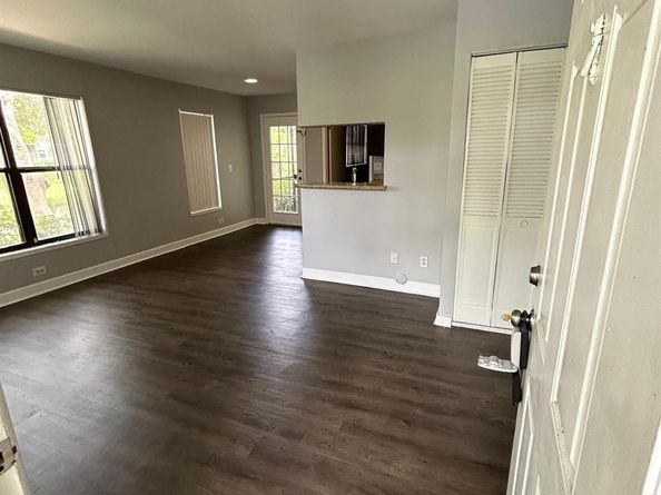3969 NW 87th Ave 3969, Sunrise FL 33351