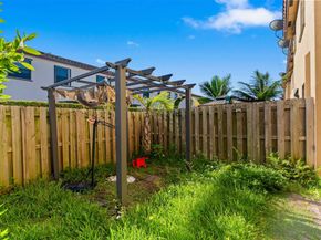 25213 SW 114th Ct 25213, Homestead FL 33032