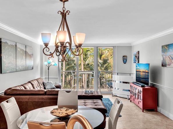 1147 Hillsboro Mile 408, Hillsboro Beach FL 33062