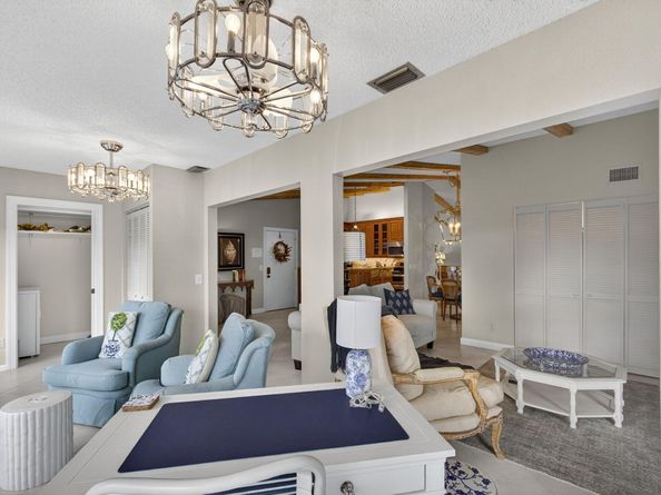 1100 Duncan Circle 204, Palm Beach Gardens FL 33418