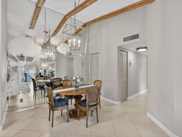 1100 Duncan Circle 204, Palm Beach Gardens FL 33418