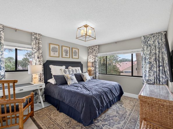 1100 Duncan Circle 204, Palm Beach Gardens FL 33418