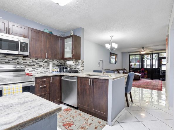 7547 NW 79th Avenue 111, Tamarac FL 33321