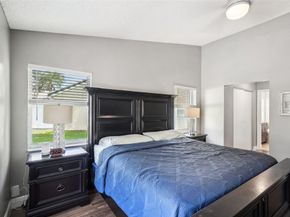 1339 SW 181st Ave, Pembroke Pines FL 33029