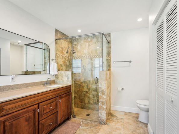 1339 SW 181st Ave, Pembroke Pines FL 33029