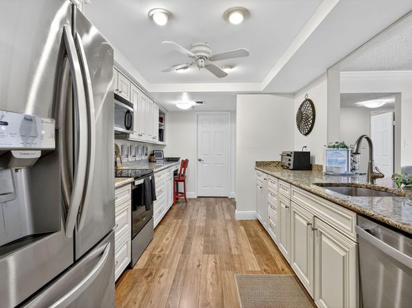 1915 Lavers Circle E207, Delray Beach FL 33444