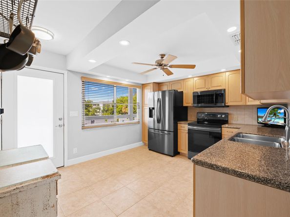 2802 S Victoria Way J3, Coconut Creek FL 33066