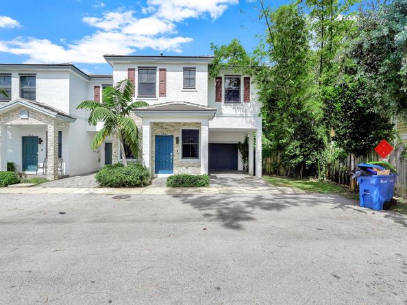 1901 SW 5th Ct, Fort Lauderdale FL 33312