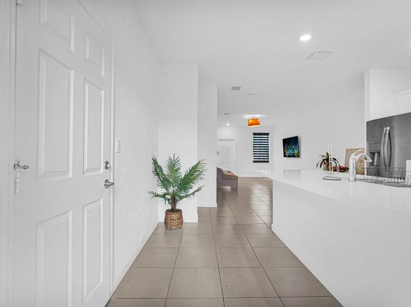 1901 SW 5th Ct, Fort Lauderdale FL 33312