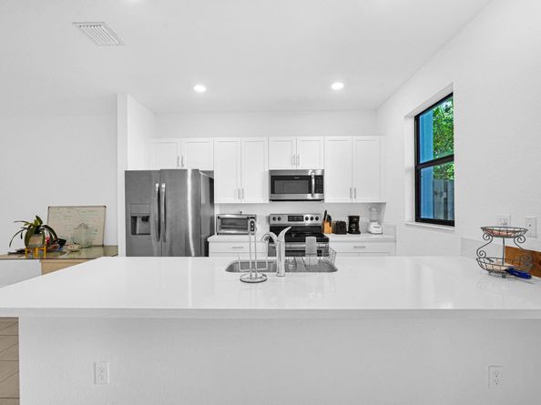 1901 SW 5th Ct, Fort Lauderdale FL 33312