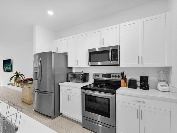 1901 SW 5th Ct, Fort Lauderdale FL 33312