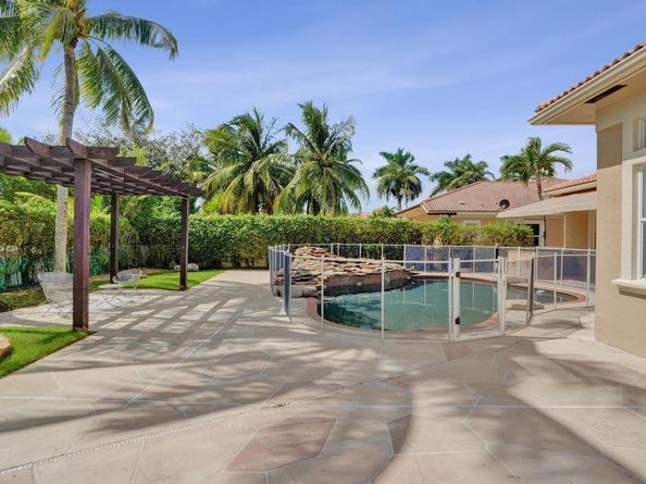 12258 NW 49th St, Coral Springs FL 33076