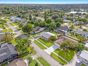 1403 Donwoods Lane, Royal Palm Beach FL 33411