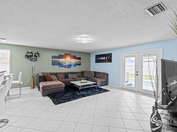 1403 Donwoods Lane, Royal Palm Beach FL 33411