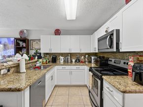 6124 NW 40th Street, Coral Springs FL 33067