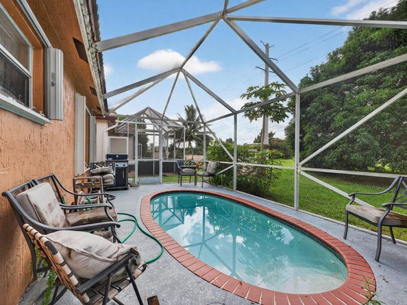 6124 NW 40th Street, Coral Springs FL 33067