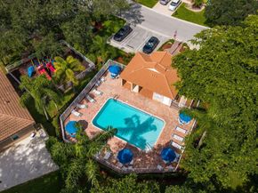 6124 NW 40th Street, Coral Springs FL 33067