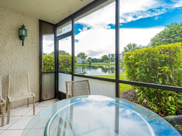 2003 Bridgewood Drive 2003, Boca Raton FL 33434