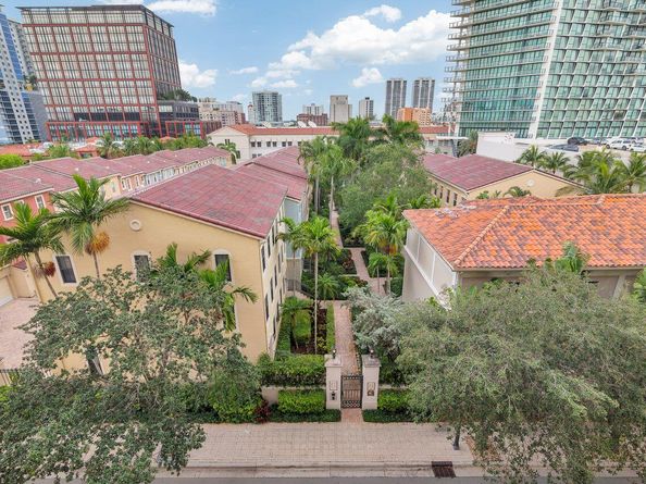 403 S Sapodilla Avenue 509, West Palm Beach FL 33401