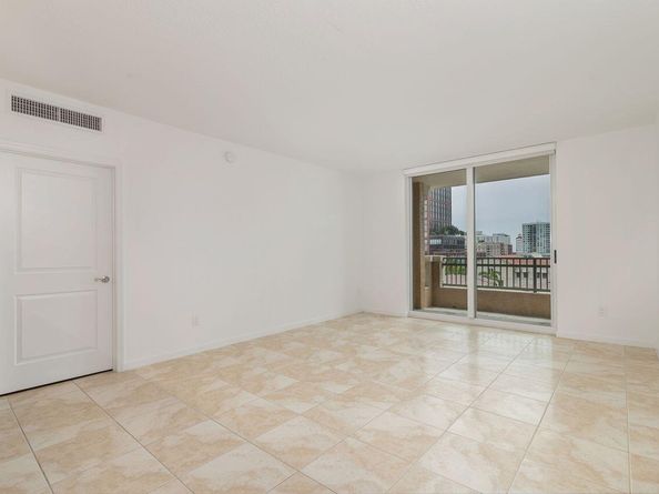 403 S Sapodilla Avenue 509, West Palm Beach FL 33401