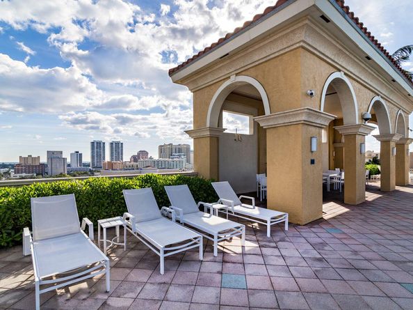 403 S Sapodilla Avenue 509, West Palm Beach FL 33401