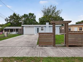 5815 Buchanan St, Hollywood FL 33021