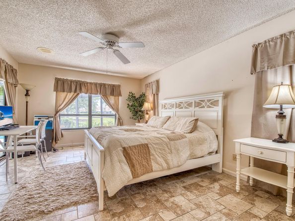 Undisclosed Address #RX-11119570, Palm Beach Gardens FL 33418